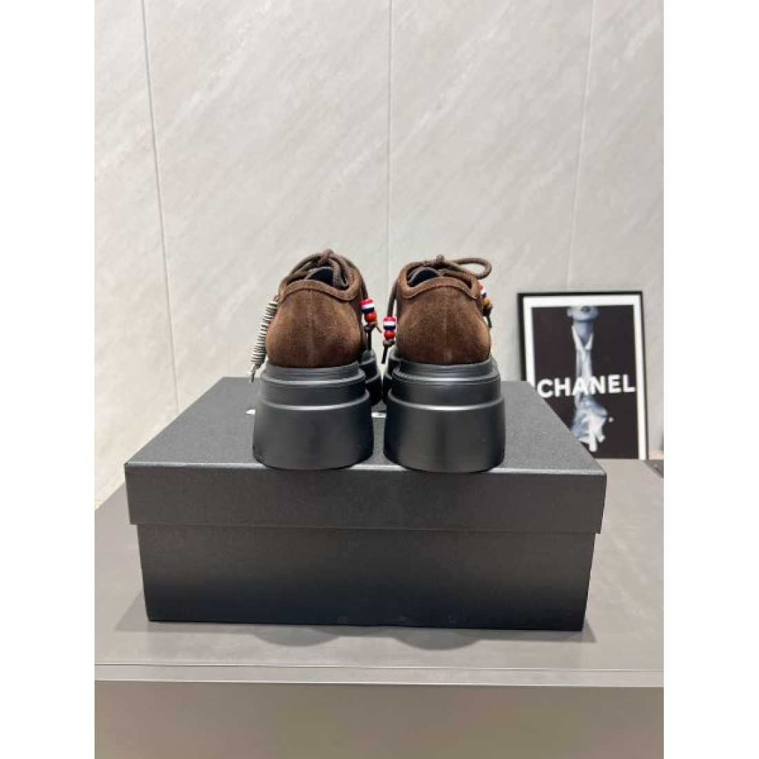 エッジの効いた ストリートな クリーンな ALEXANDER WANG アレキサンダーワン コピー カジュアルシューズ 