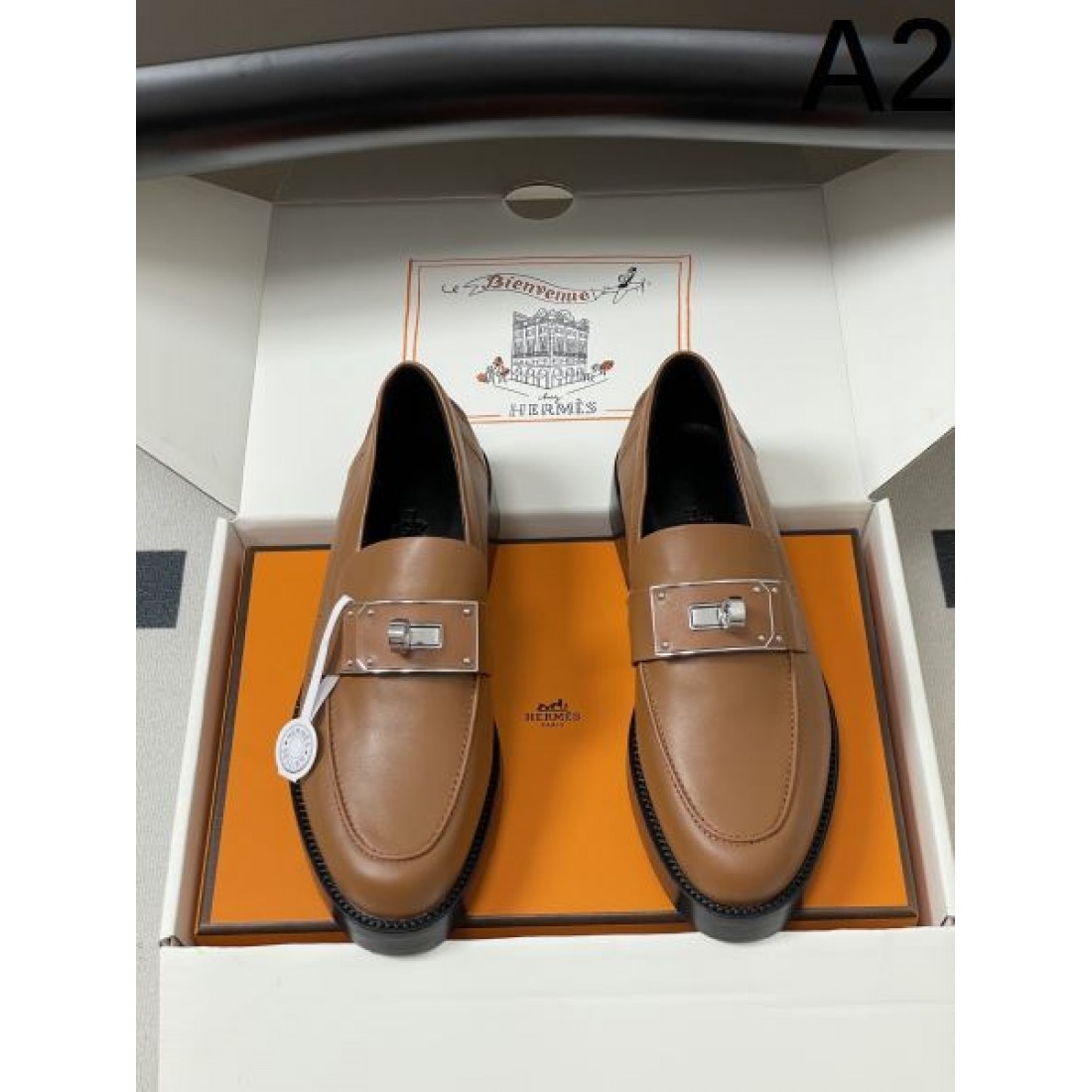 至高の 由緒正しい 格調高い HERMES エルメス コピー カジュアルシューズ 精巧な