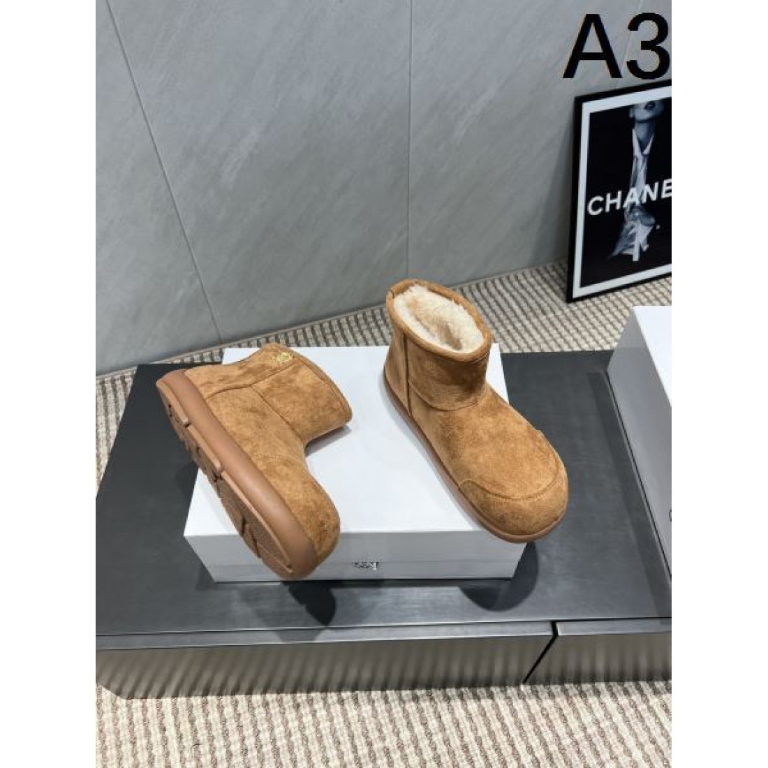 革新的な 知的な 都会的な LOEWE ロエベ コピー カジュアルシューズ しなやかな 味わい深い