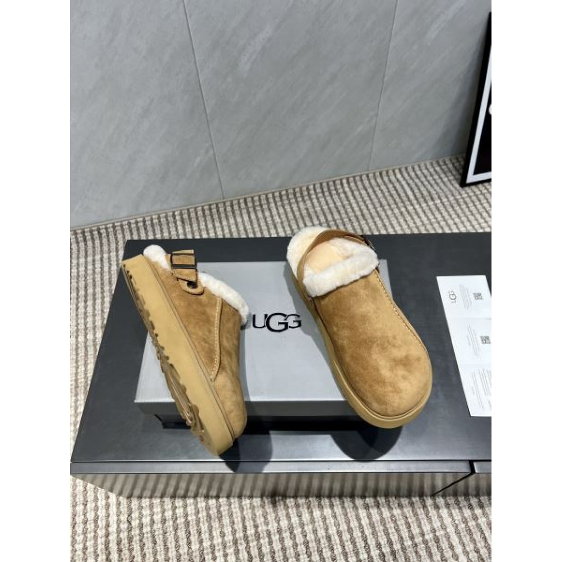 上品 無造作 快適 アグ UGG コピー ファースリッパ デイリー感 ガーリー こっくり