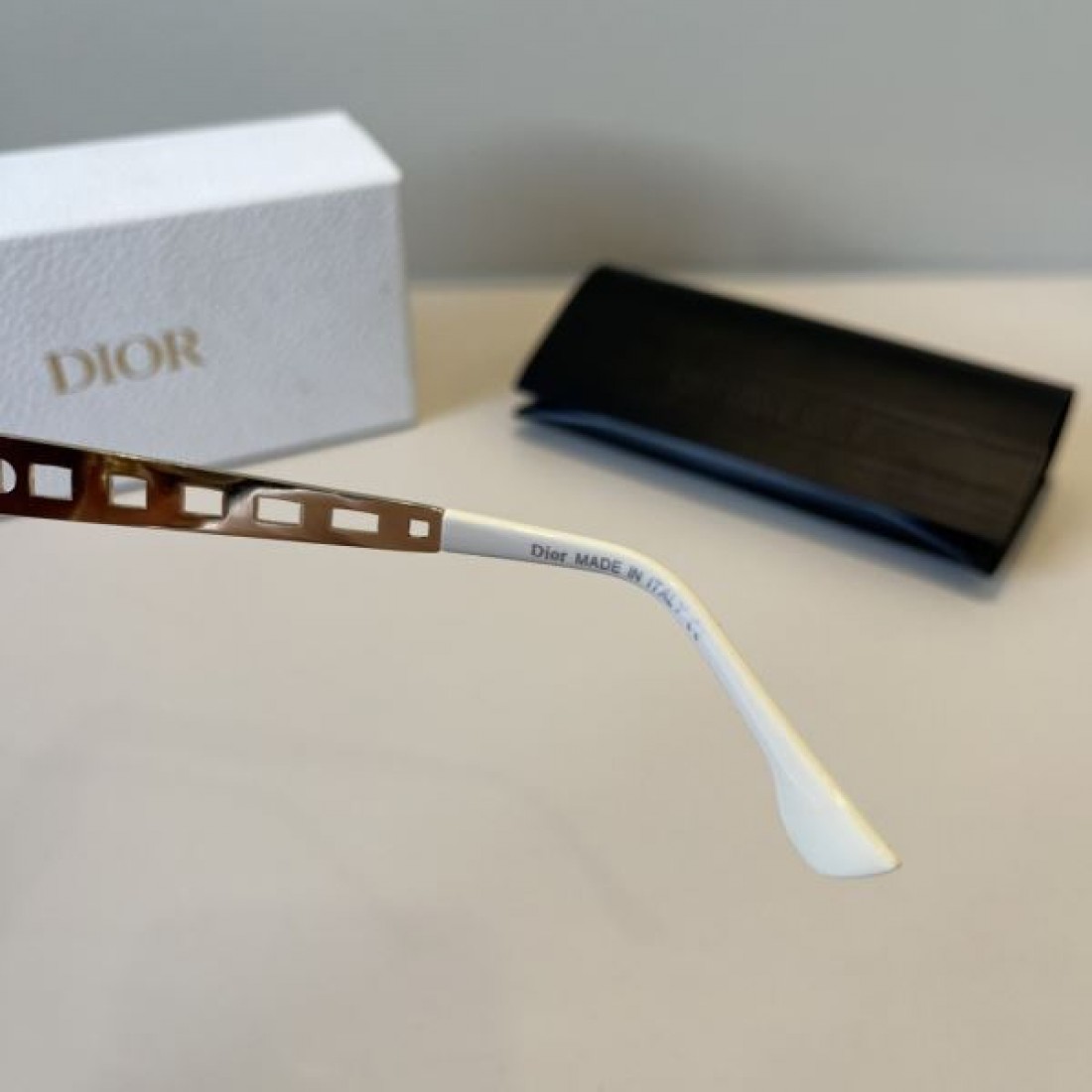  カラフルな アーティスティックな ポップな ディオール DIOR コピー サングラス 独創的な