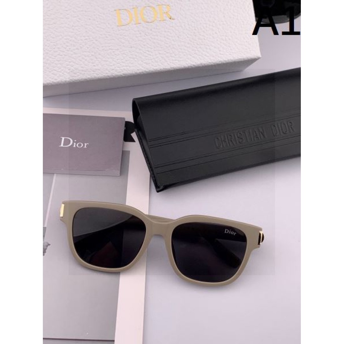 エレガントな グラマラスな モードな ディオール DIOR コピー サングラス 華やかな 女性らしい