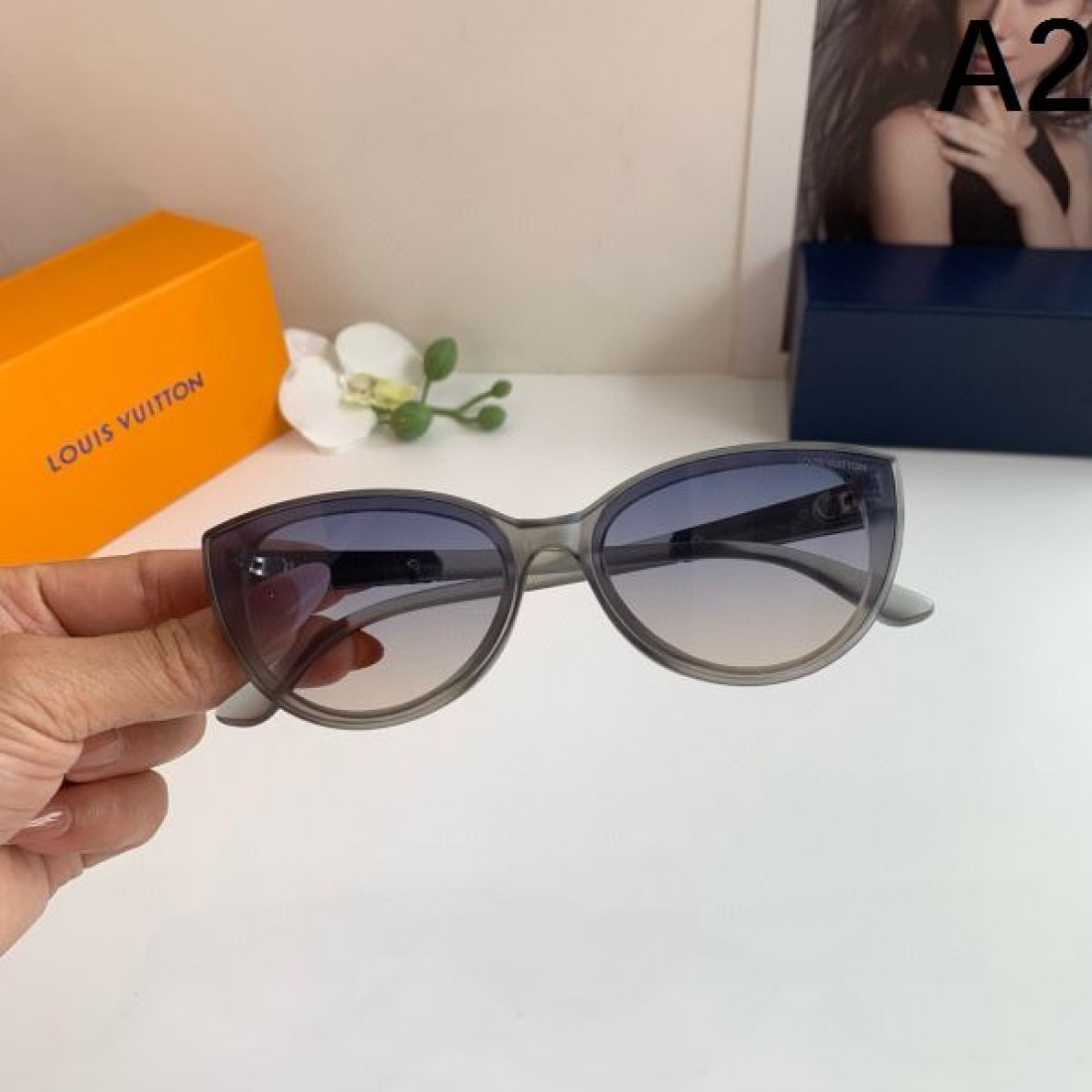 エピレザーを使用した 軽量で カラフルな LOUIS VUITTON ルイヴィトン コピー サングラス ポップな 快適な 