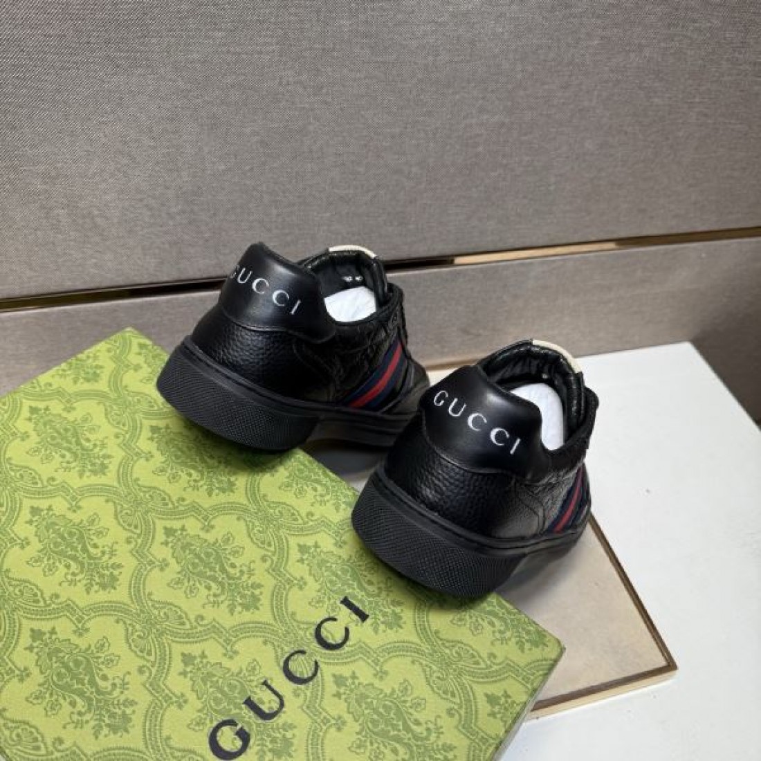 GGモノグラム ビンテージ ラグジュアリー グッチ GUCCI コピー カジュアルシューズ レトロ