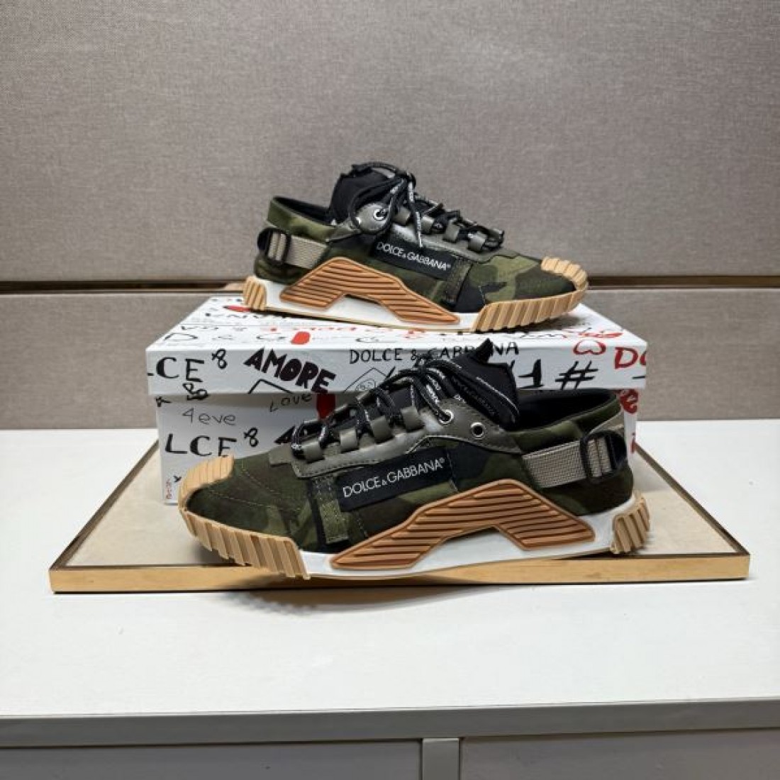 端正 高級感 DOLCE＆GABBANA ドルチェ＆ガッバーナ コピー ビジネスシューズ 重厚 洗練