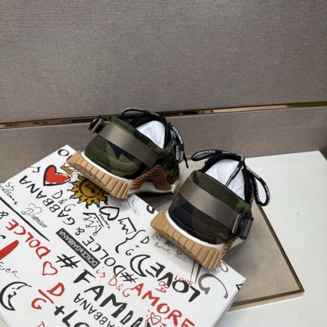 端正 高級感 DOLCE＆GABBANA ドルチェ＆ガッバーナ コピー ビジネスシューズ 重厚 洗練