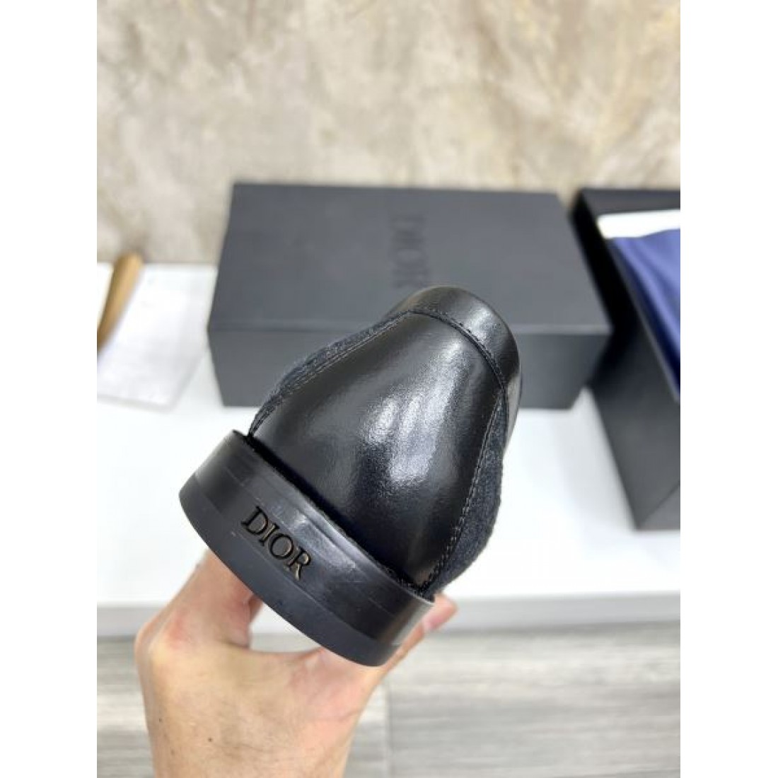 オブリーク モード グラマラス DIOR ディオール コピー ビジネスシューズ 洗練 シャープ 現代的な