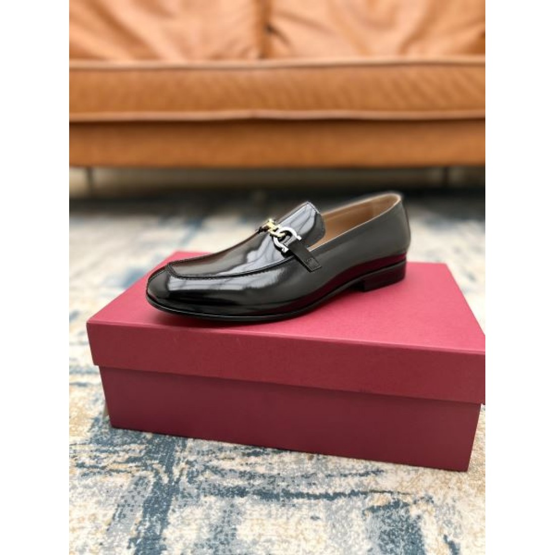 プレーン トゥ モダン FERRAGAMO サルヴァトーレ フェラガモ コピー ビジネスシューズ シンプル