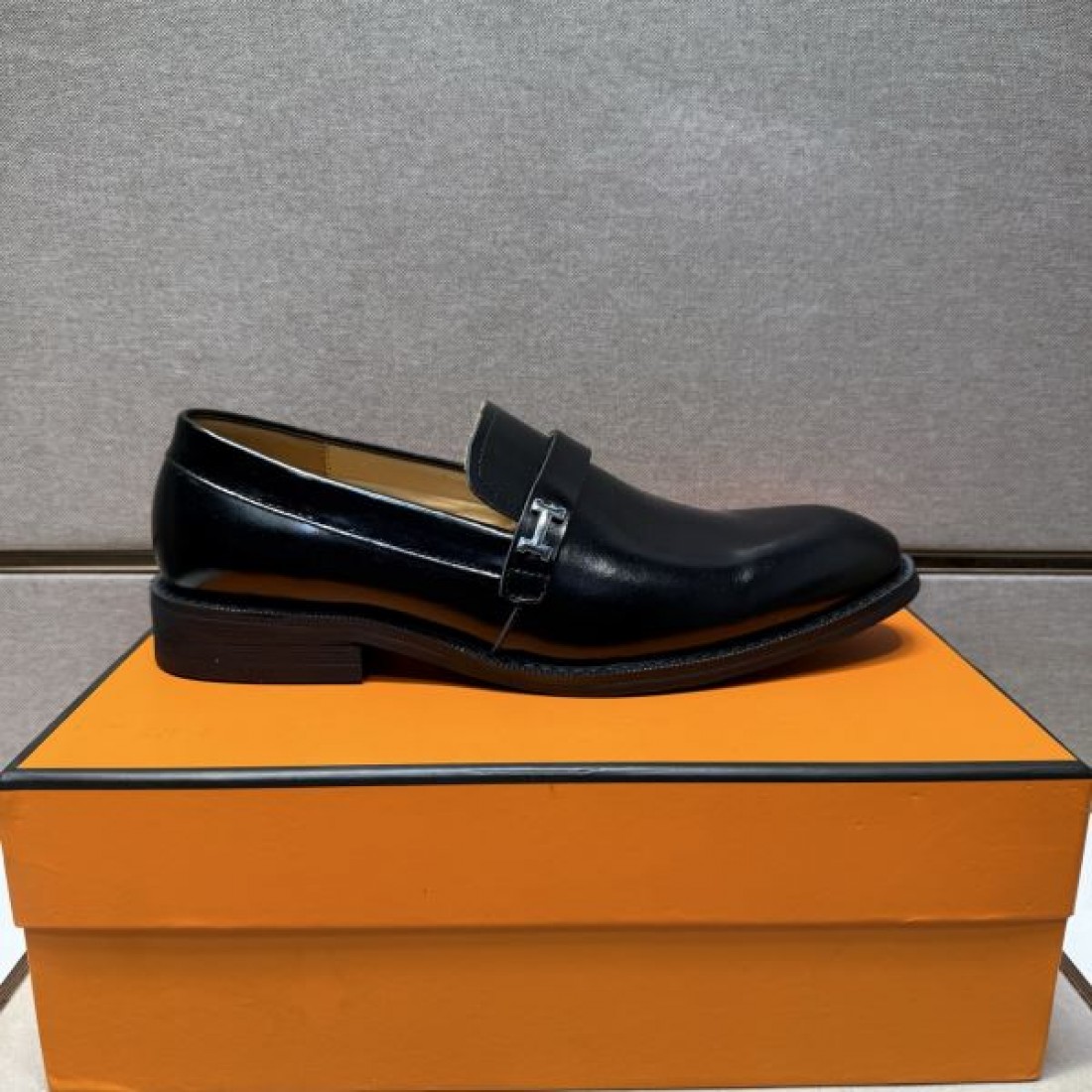 上質 エレガント 洗練 HERMES エルメス コピー ビジネスシューズ 高耐久 高級感 精巧