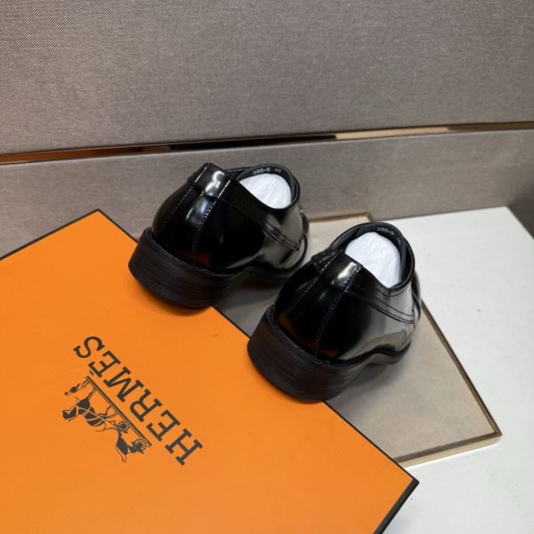 高級感 重厚 格調高い HERMES エルメス コピー ビジネスシューズ 上品 洗練 美しい