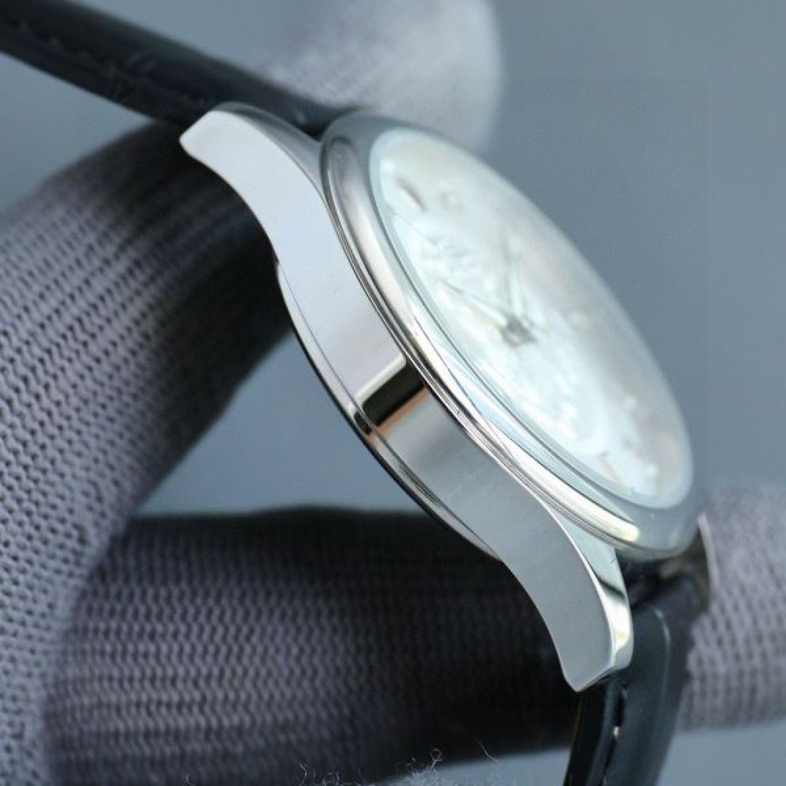 スタイリッシュ 高精度 ロレックス ROLEX コピー 時計 モダン スマート