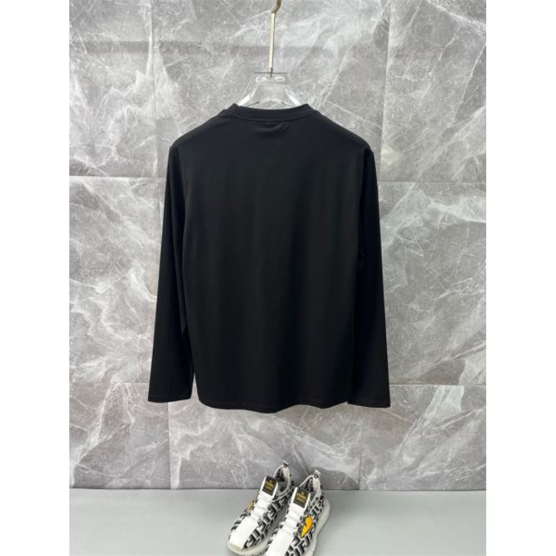 快適 日常的 モンクレール MONCLER コピー 長袖Tシャツ シンプル 大人