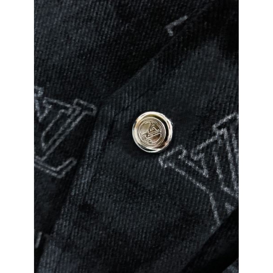 上品な エレガント ルイヴィトン LOUIS VUITTON コピー ジャケット シック 高級感のある