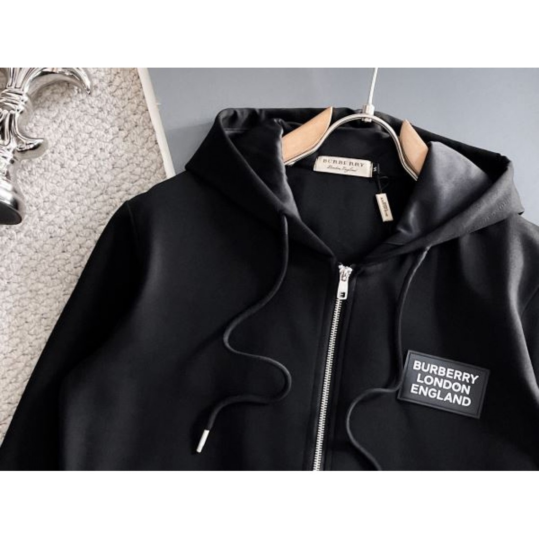 クラシック 上質 バーバリー BURBERRY コピー 上下セット エレガント 洗練された