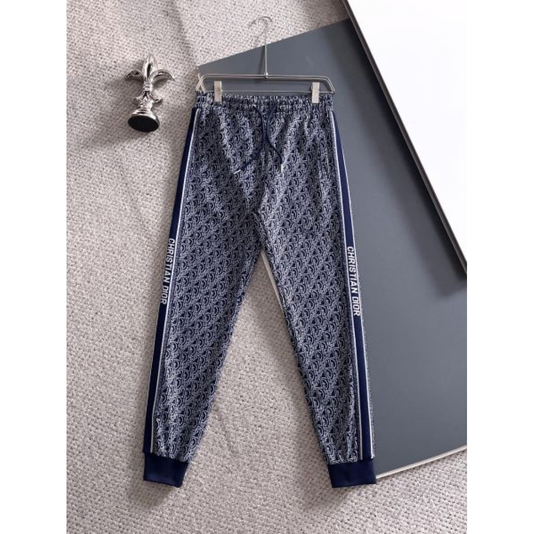  スタイリッシュ 上質 ディオール DIOR コピー 上下セット シック 洗練された