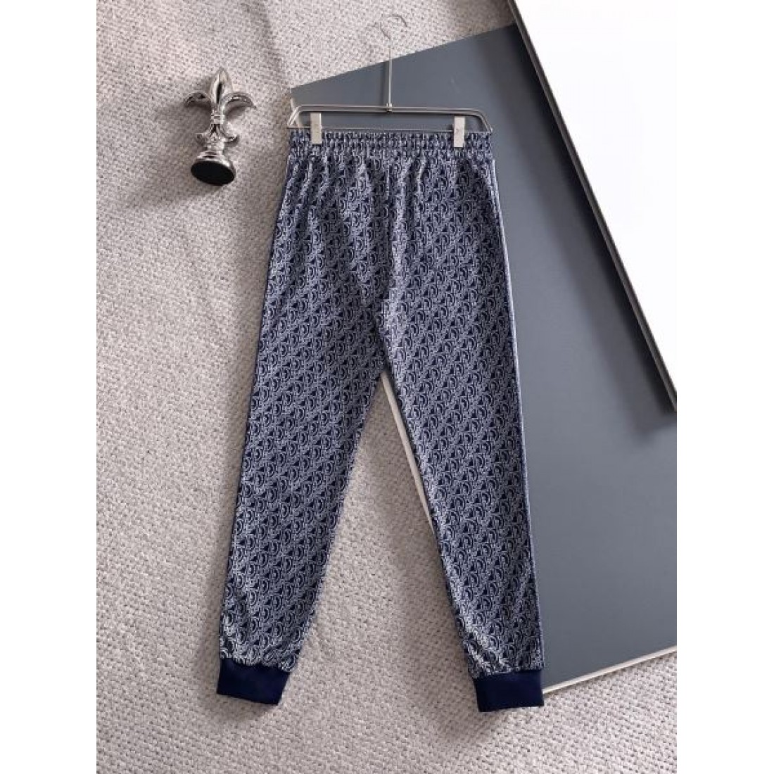  スタイリッシュ 上質 ディオール DIOR コピー 上下セット シック 洗練された