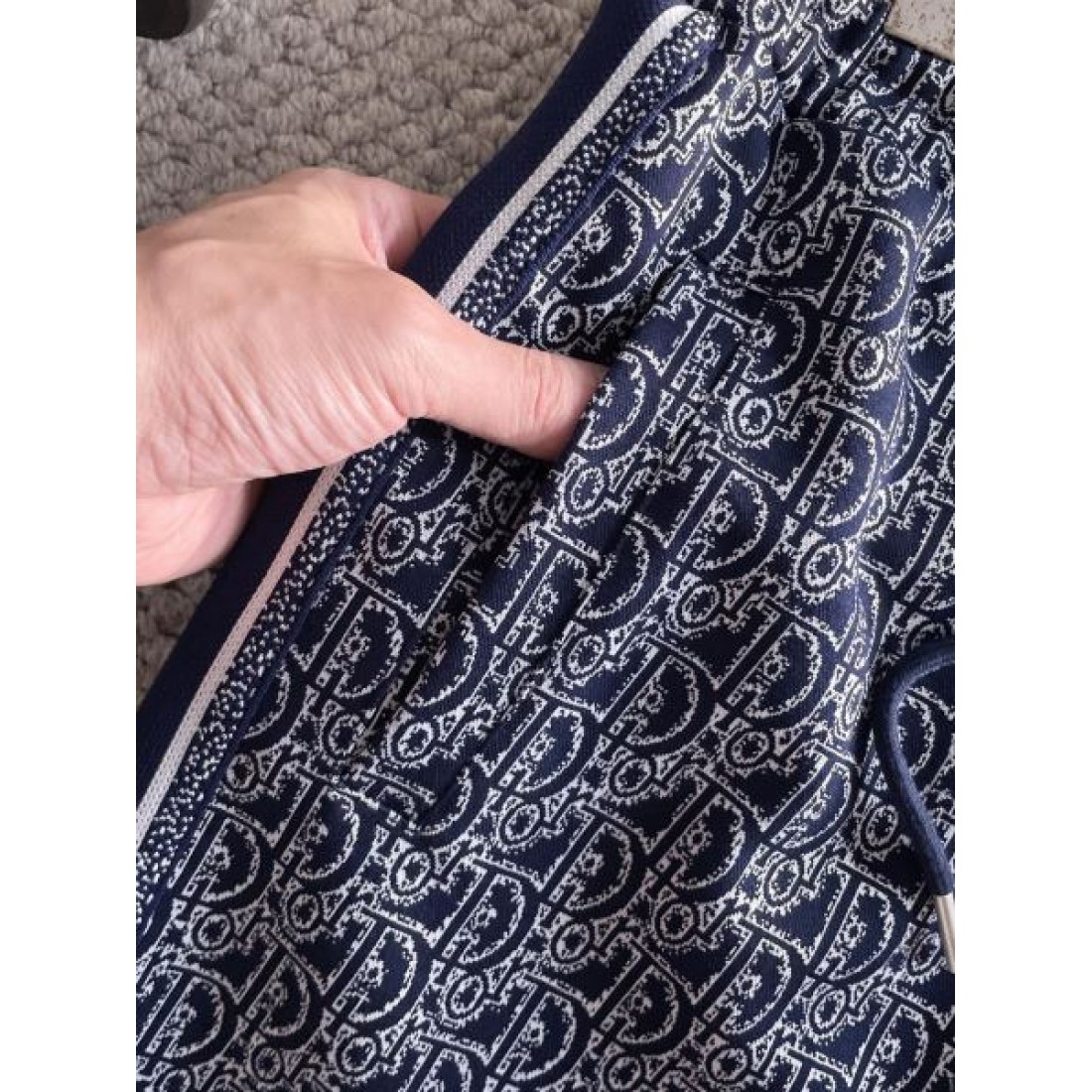  スタイリッシュ 上質 ディオール DIOR コピー 上下セット シック 洗練された