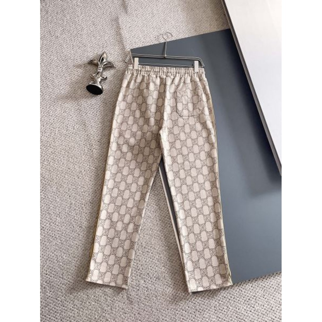  洗練された スタイリッシュ 上質 グッチ GUCCI コピー 上下セット エレガント