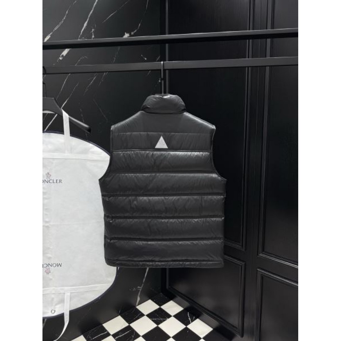 プレミアム 防風 モンクレール MONCLER コピー ダウンジャケット 暖かい 快適