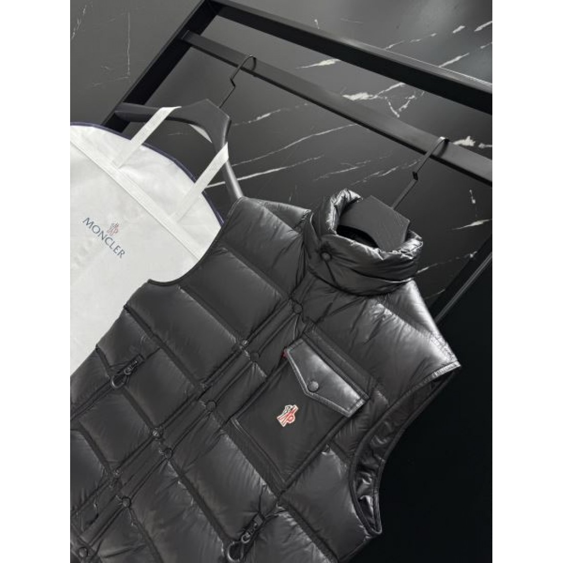 プレミアム 防風 モンクレール MONCLER コピー ダウンジャケット 暖かい 快適