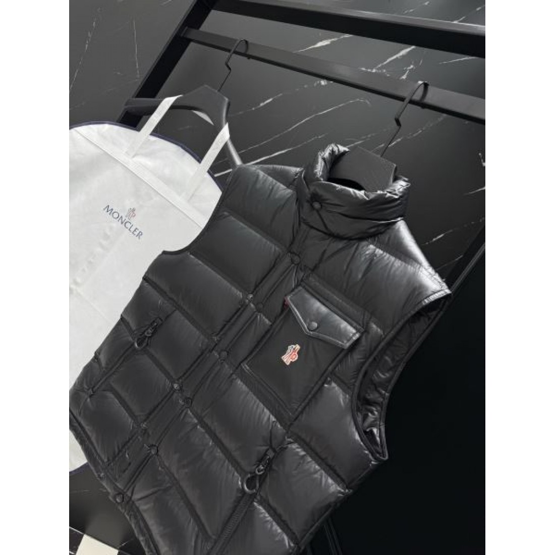 プレミアム 防風 モンクレール MONCLER コピー ダウンジャケット 暖かい 快適