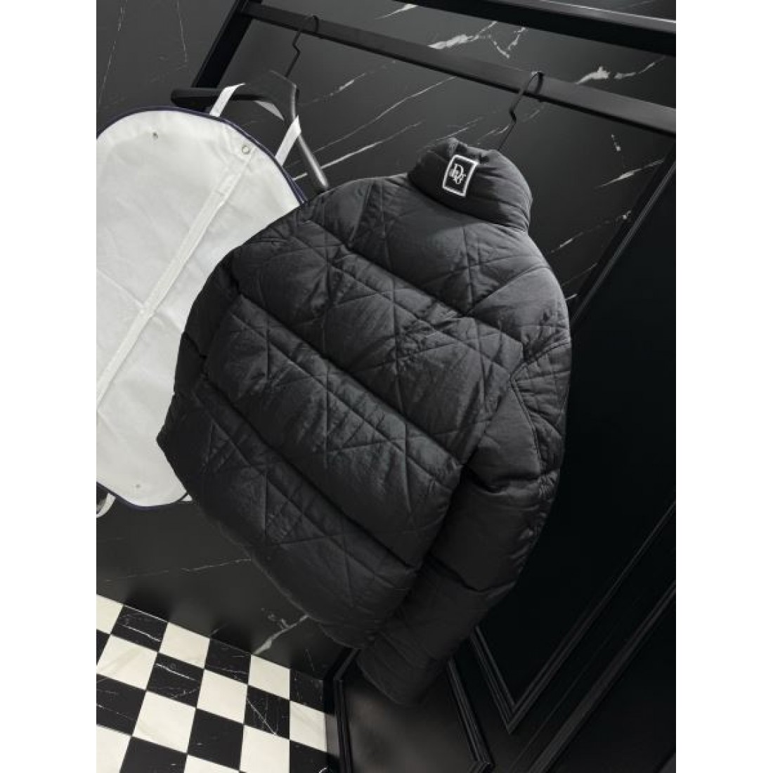  ラグジュアリー 軽やか 柔らかな モンクレール MONCLER コピー ダウンジャケット