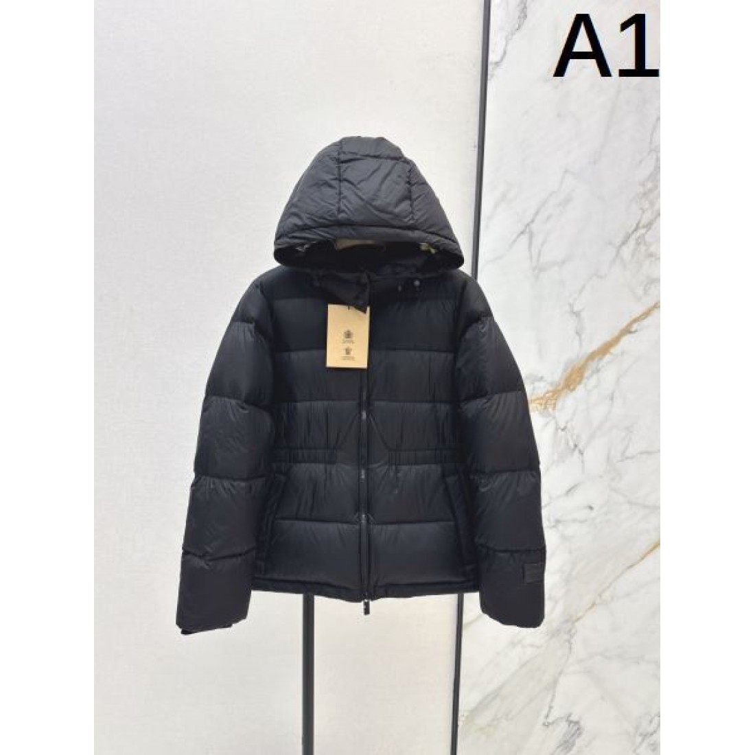 ラグジュアリー 洗練 バーバリー BURBERRY コピー ダウンジャケット エレガント 上品