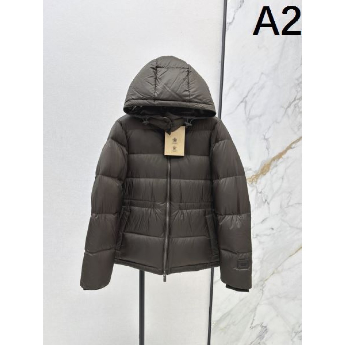 ラグジュアリー 洗練 バーバリー BURBERRY コピー ダウンジャケット エレガント 上品