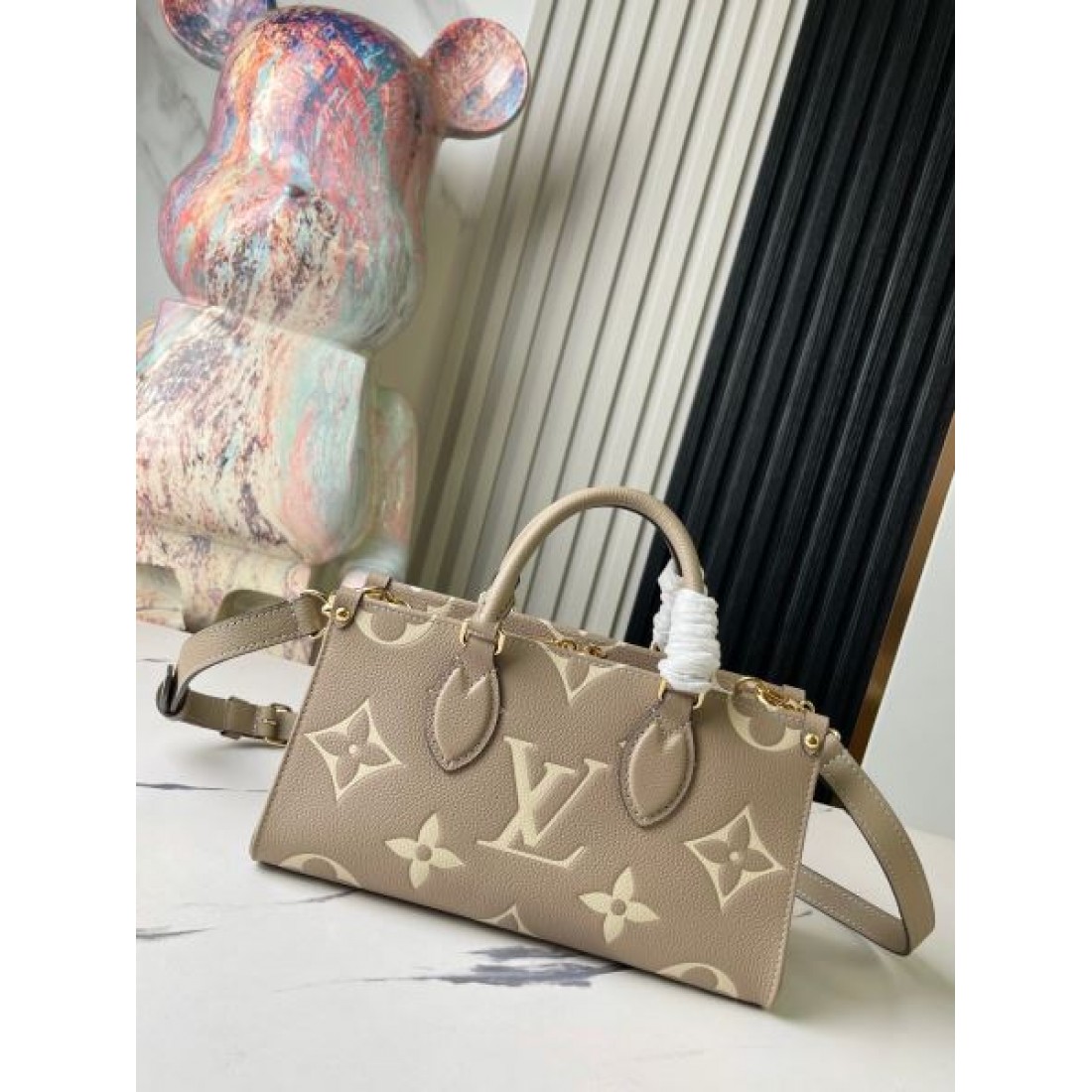 高雅 エレガント ルイヴィトン LOUIS VUITTON コピー トートバッグ 上質 モダン