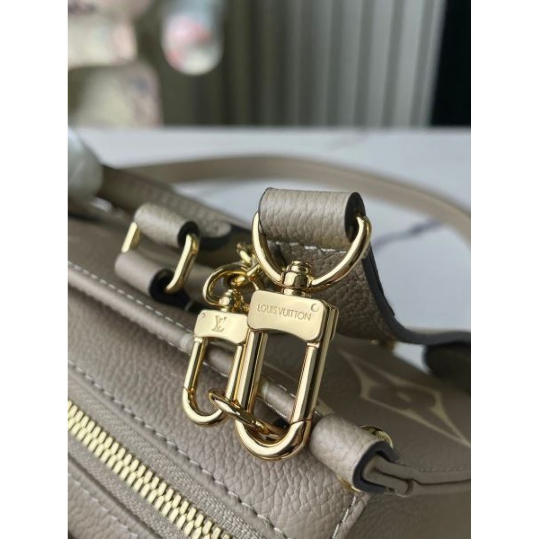 高雅 エレガント ルイヴィトン LOUIS VUITTON コピー トートバッグ 上質 モダン