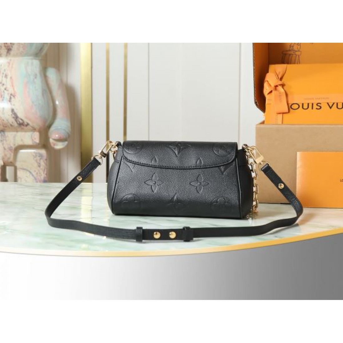 上質 洗練 ルイヴィトン LOUIS VUITTON コピー トートバッグ 高雅 ラグジュアリー