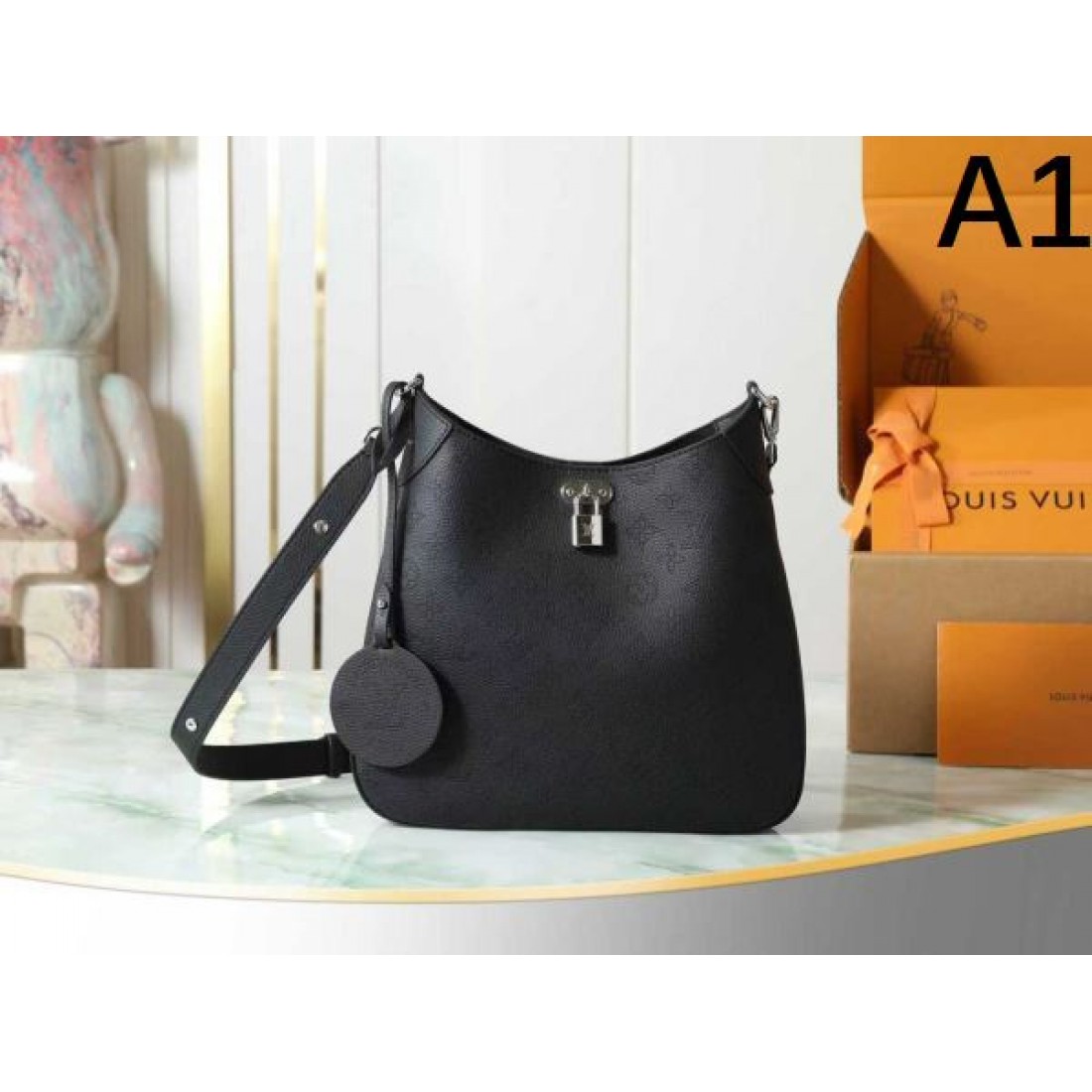 きれいめで 大人っぽい ルイヴィトン LOUIS VUITTON コピー トートバッグ 上質な