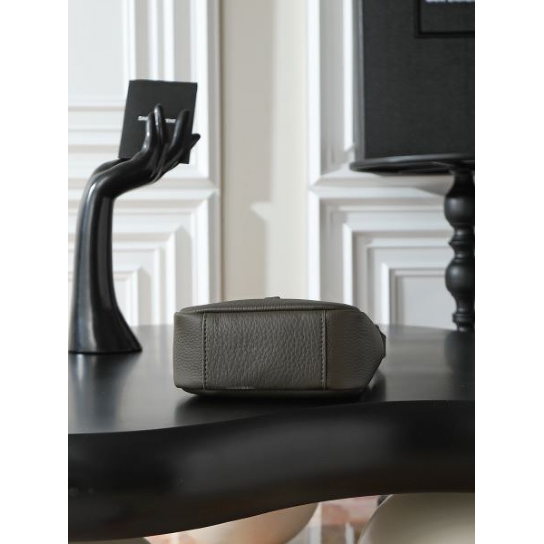 シンプルで 上品な イヴサンローラン YSL コピー トートバッグ 実用的な 