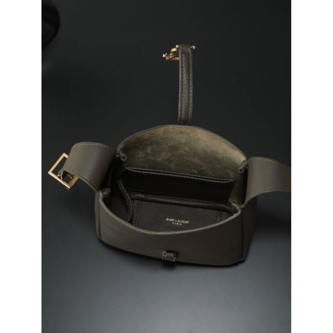 シンプルで 上品な イヴサンローラン YSL コピー トートバッグ 実用的な 