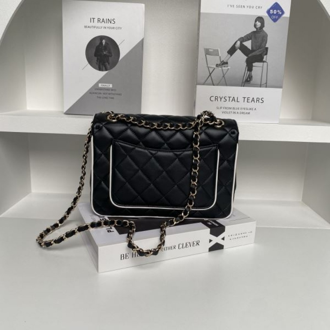 高級感のある 落ち着いた シャネル CHANEL コピー ショルダーバッグ 大人っぽい