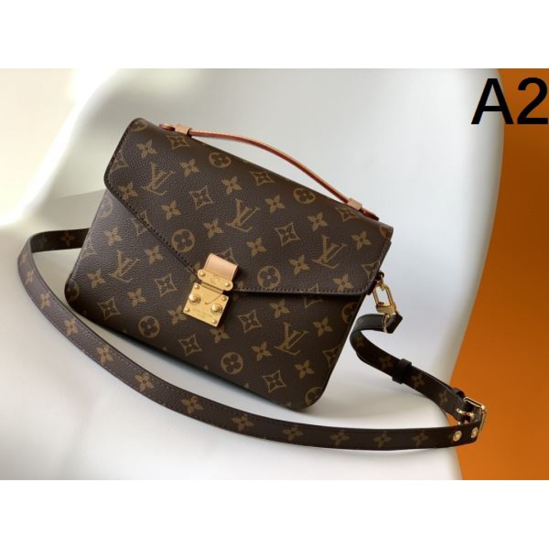 上品 静かな 高貴 ルイヴィトン LOUIS VUITTON コピー ショルダーバッグ 清楚 