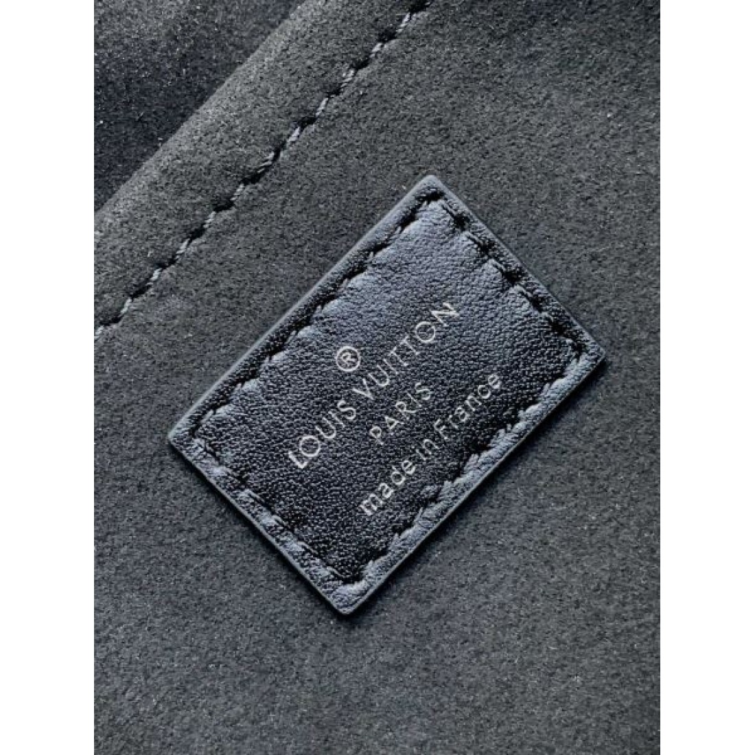 繊細 シック 重厚 ルイヴィトン LOUIS VUITTON コピー ショルダーバッグ 落ち着いた