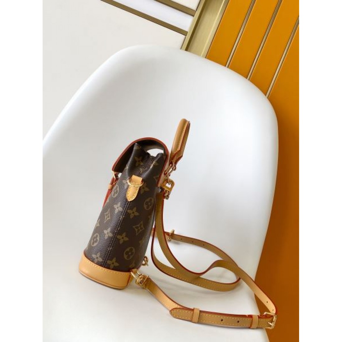 上品 プレミアム ルイヴィトン LOUIS VUITTON コピー バックパック スタイリッシュ モダン