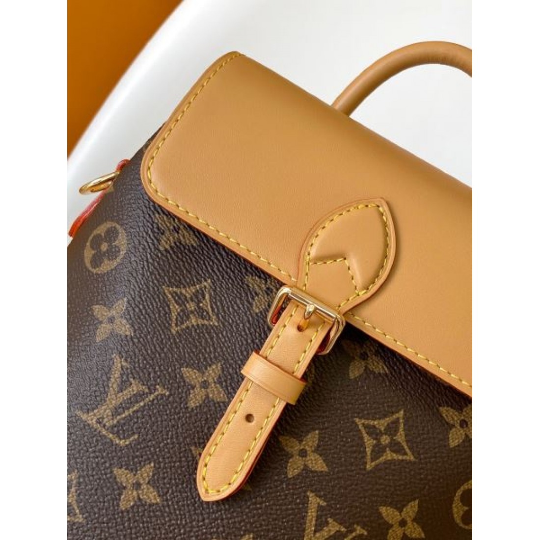 上品 プレミアム ルイヴィトン LOUIS VUITTON コピー バックパック スタイリッシュ モダン