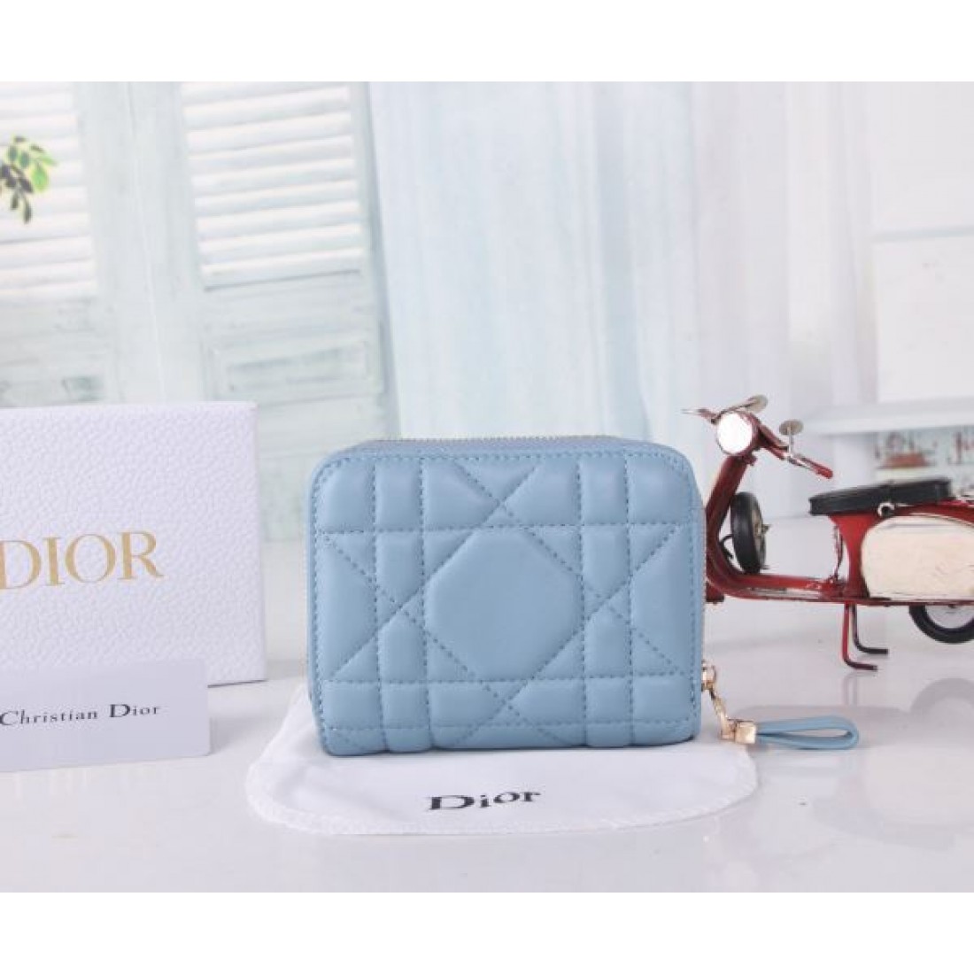 都会的 スタイリッシュ DIOR ディオール スーパーコピー 財布 モダン 上品