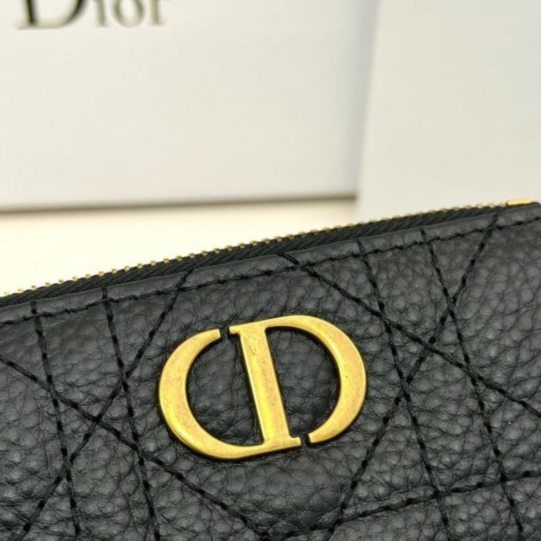  ラグジュアリー 上品 DIOR ディオール スーパーコピー 財布 落ち着いた 大人風