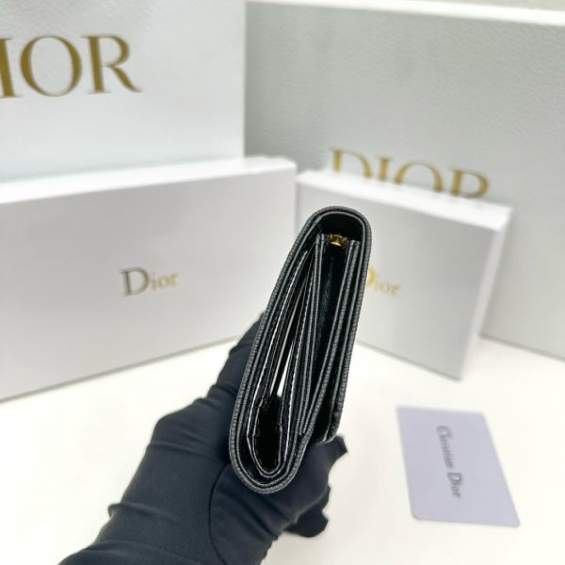 ラグジュアリー 上質 DIOR ディオール コピー 財布 エレガント 定番