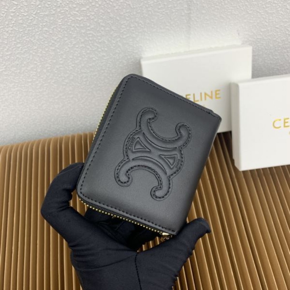 軽やか 上質 CELINE セリーヌ コピー カードケース 柔らかい スマート