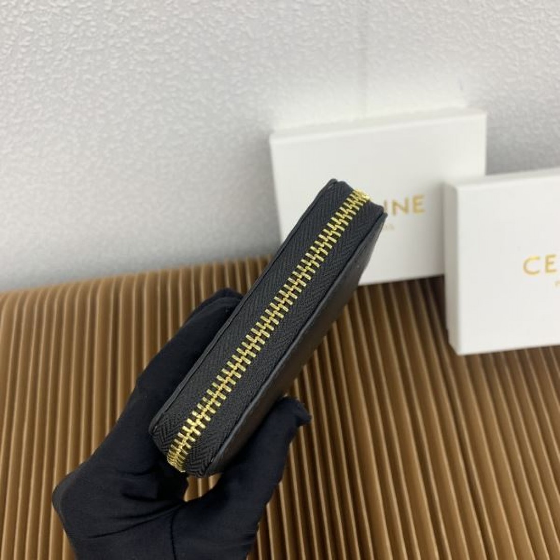 軽やか 上質 CELINE セリーヌ コピー カードケース 柔らかい スマート