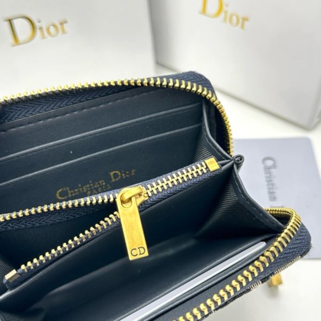 上質 エレガント DIOR ディオール コピー カードケース 高級感 