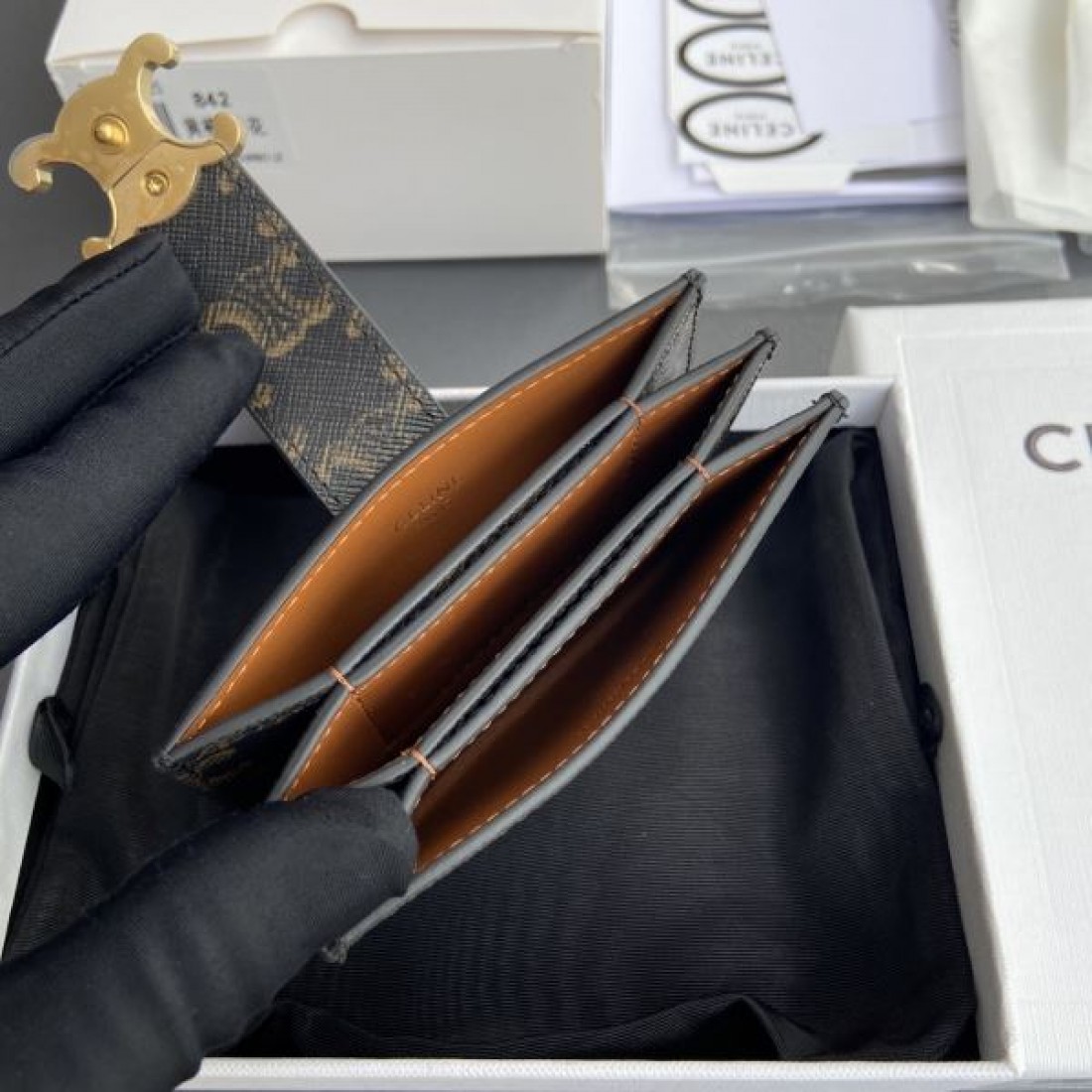 クラシック 高級 CELINE セリーヌ コピー カードケース 上品 落ち着き