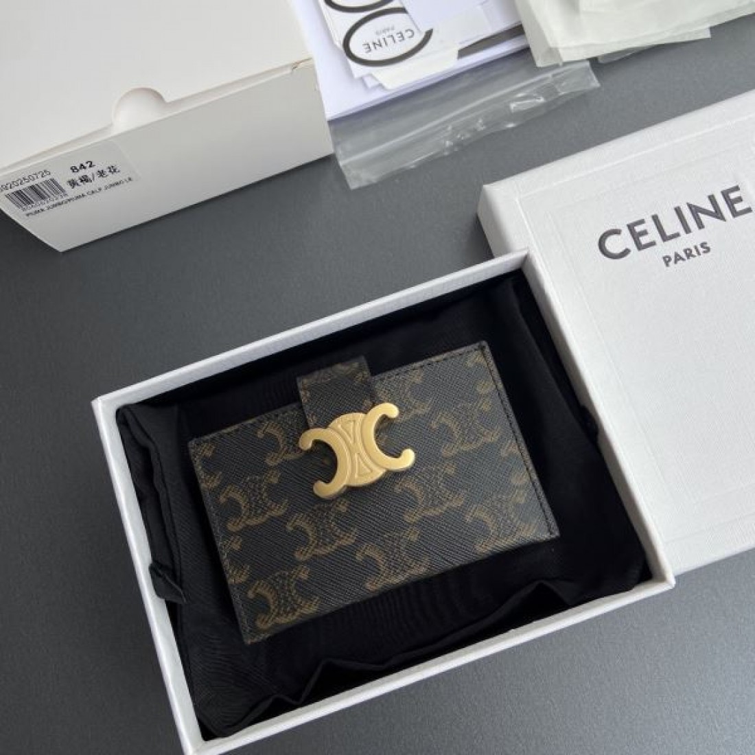 クラシック 高級 CELINE セリーヌ コピー カードケース 上品 落ち着き