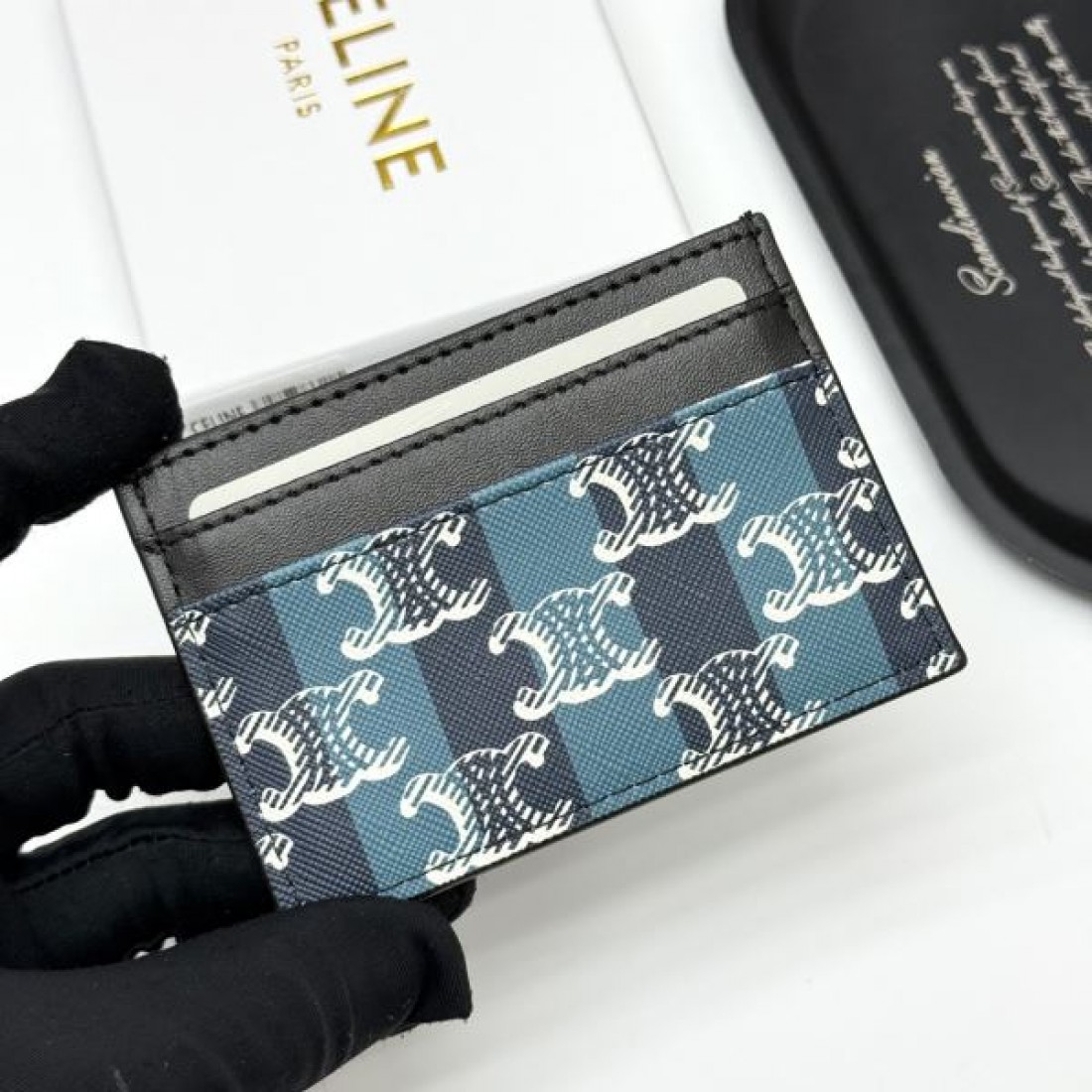 クラシカル 高級 CELINE セリーヌ コピー カードケース ミニマル エレガント