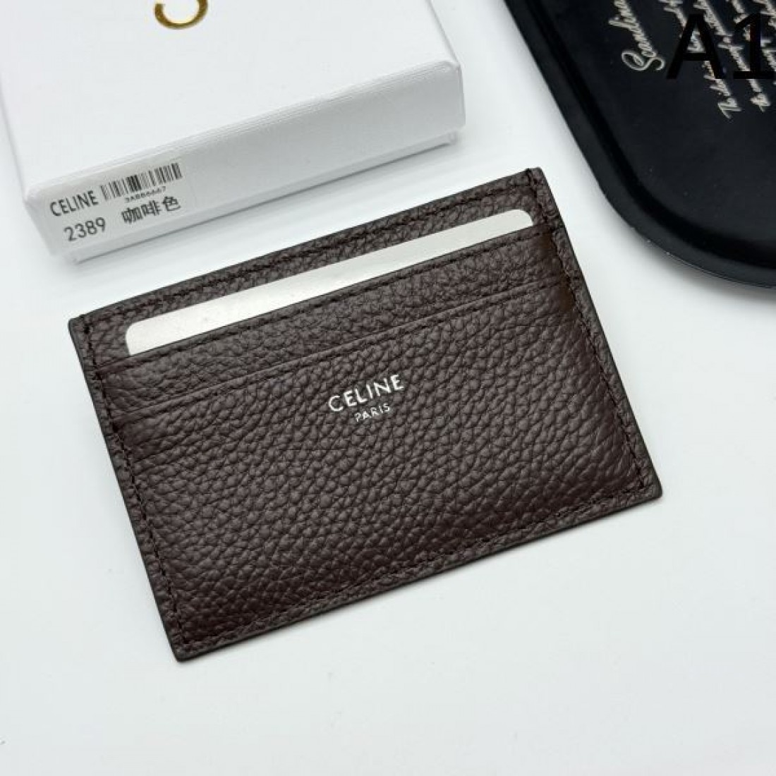 シンプル 上品 CELINE セリーヌ コピー カードケース 端正な 洗練