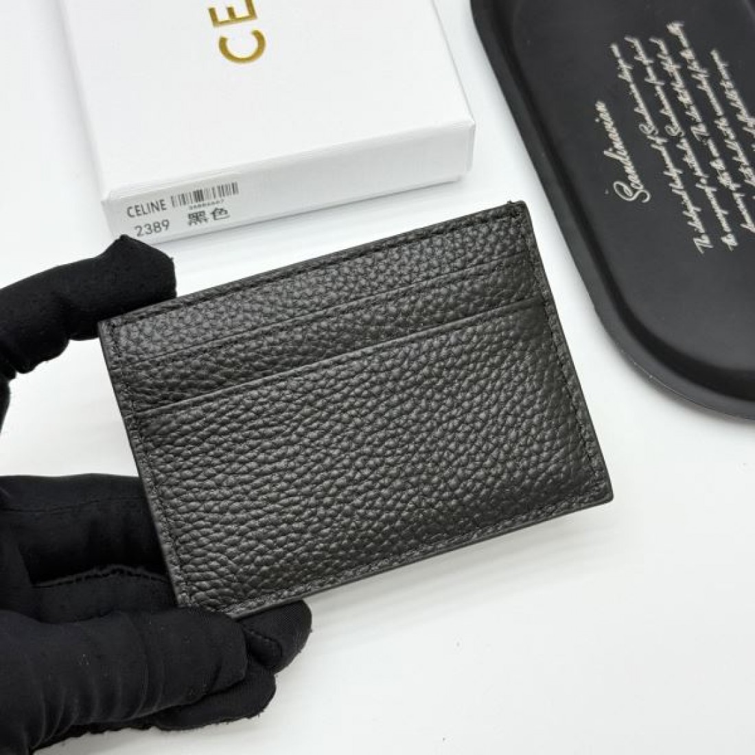 シンプル 上品 CELINE セリーヌ コピー カードケース 端正な 洗練